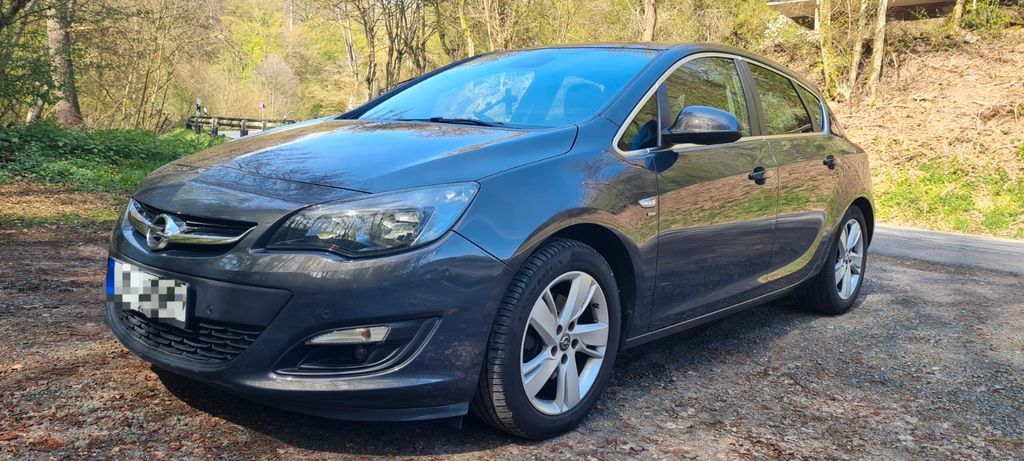 Opel Astra 138.690 km 6.500 &euro; Limburg 65551