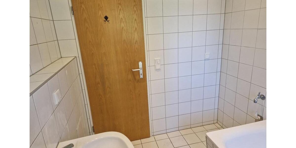 Etagenwohnung Gera Lusan - 3 Zimmer, 69 m&sup2;, 445&euro; | Angebot:26409404