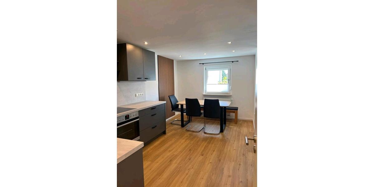 Etagenwohnung Wallersdorf - 2.5 Zimmer, 80 m&sup2;, 640&euro; | Angebot:26403644