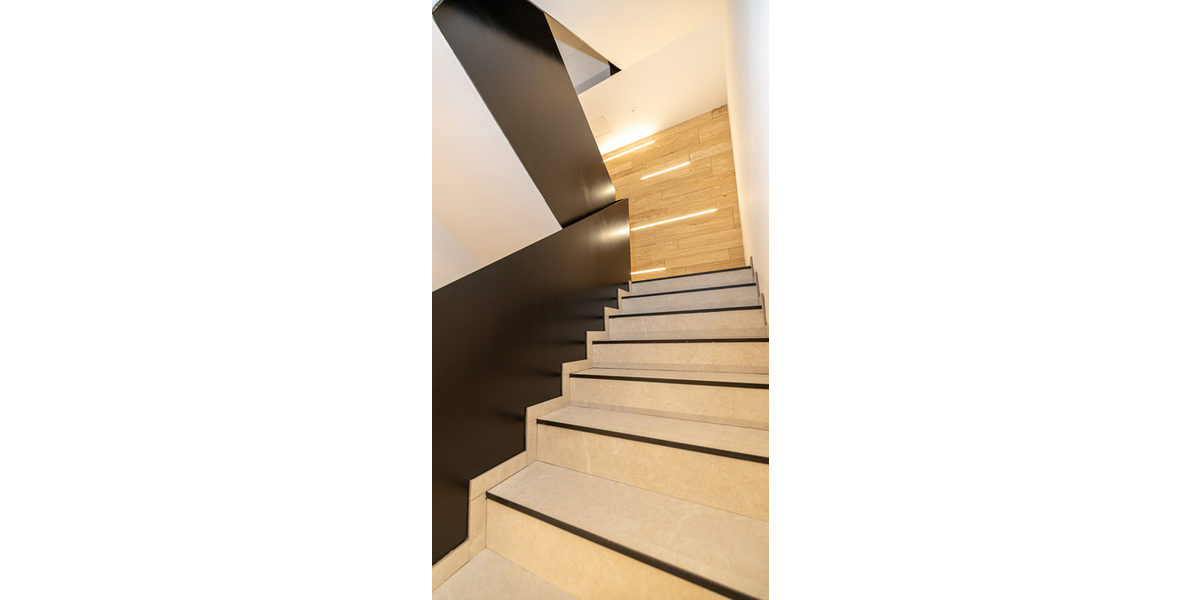 Erdgeschoss mit Garten - Designwohnung am Michelsberg – Luxus in Bestlage von Ulm 4.5 zimmer