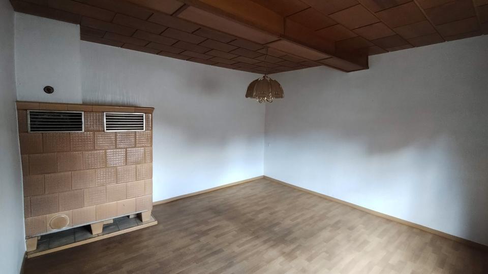 Bauernhaus, Landhaus Barchfeld-Immelborn Immelborn - 10 Zimmer, 180 m&sup2;, 119.000&euro; | Angebot:26839982
