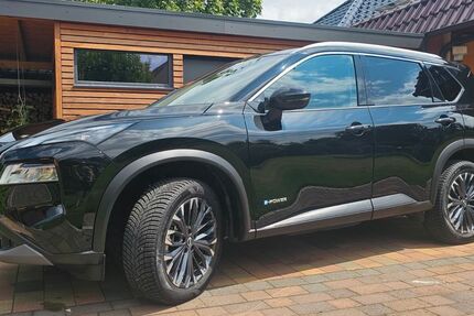 Nissan X-Trail 14.987 km 37.990 &euro; Bad Liebenwerda 04924