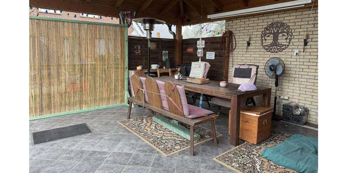 IMMOBILIEN GUMNIOR präsentiert: Einfamilienhaus mit großem Garten in ruhiger Wohnlage von Bad Bentheim 7 zimmer