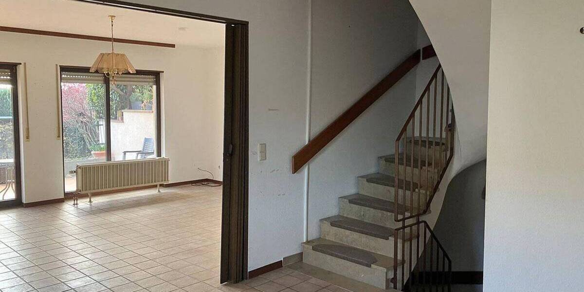 Reihenendhaus Wiesbaden Nordenstadt - 6 Zimmer, 150 m&sup2;, 599.000&euro; | Angebot:25720800