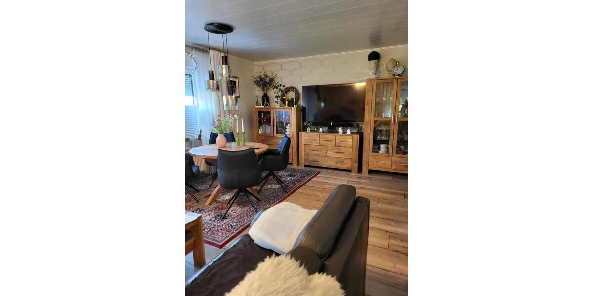 Mehrfamilienhaus, Wohnhaus Sassenburg - 8 Zimmer, 183 m&sup2;, 480.000&euro; | Angebot:27055901