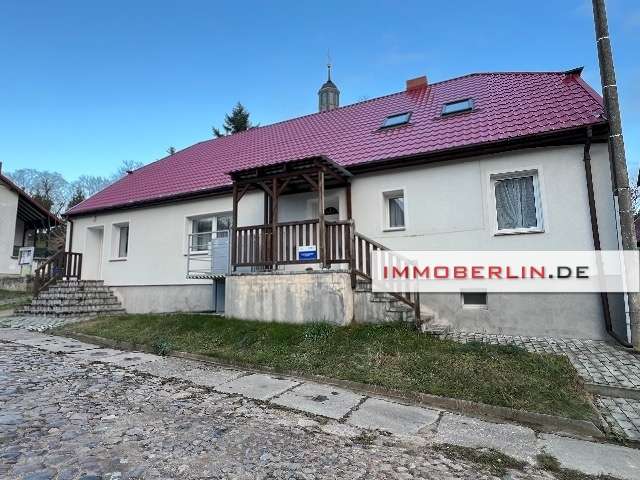 Haus zum Kaufen in Niederfinow 259.000 € 201 m²