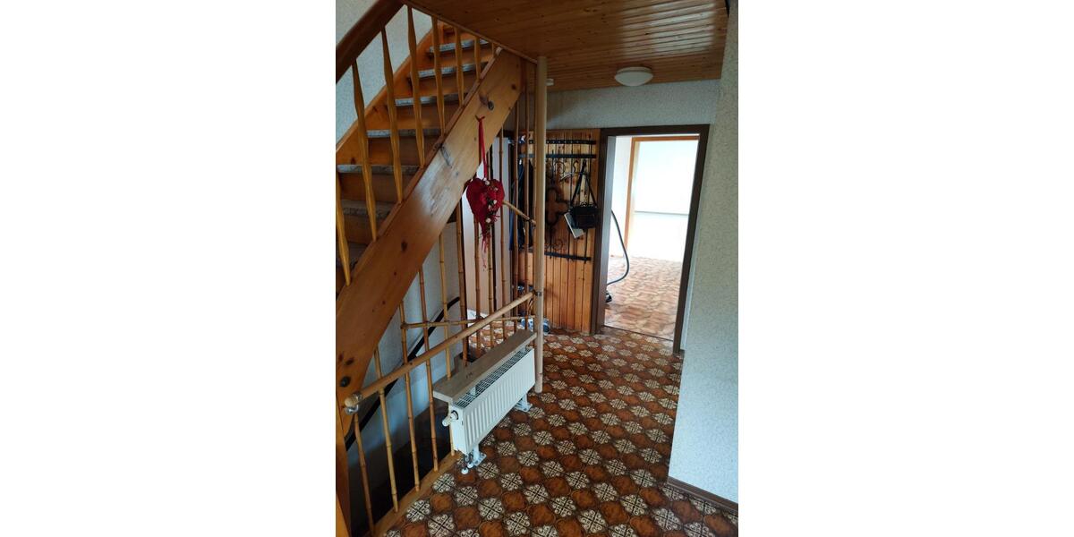 Einfamilienhaus Haigerloch - 6 Zimmer, 137 m&sup2;, 1.300&euro; | Angebot:26537726