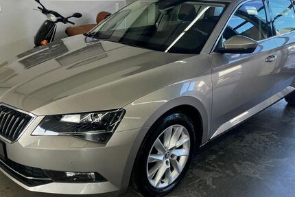 Skoda Superb 132.900 km 16.600 € Krumbach 86381
