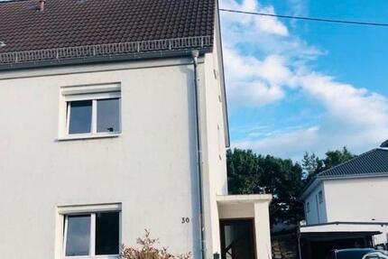 Haus Worms Vororte Südwest - 4 Zimmer, 125 m&sup2;, 360.000&euro; | Angebot:25048140