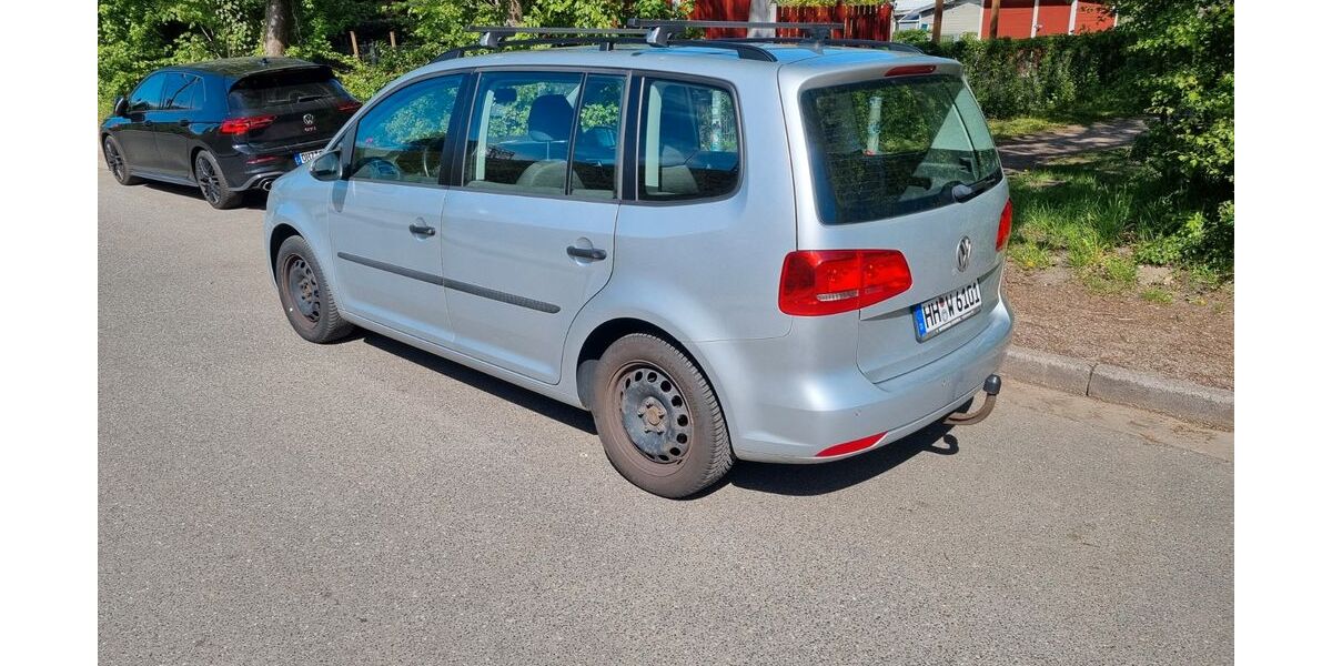 VW Touran 150.000 km 8.000 &euro; Hamburg 22525