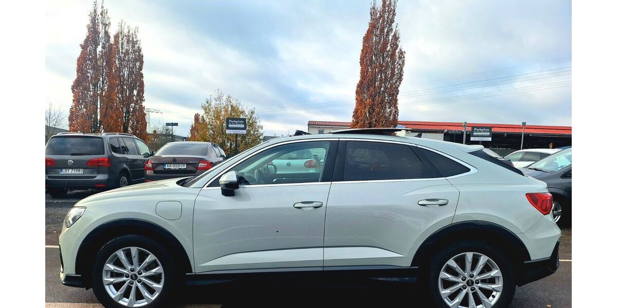 Audi Q3 178.000 km 21.500 &euro; Blankenfelde-Mahlow 15831