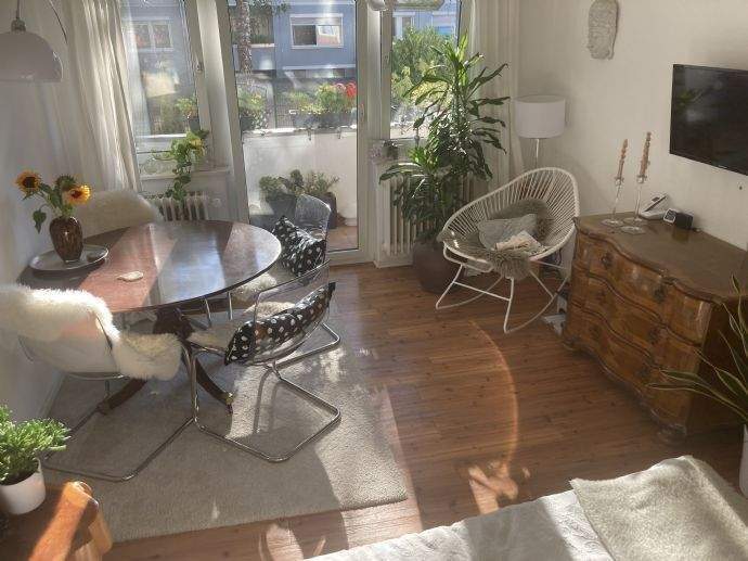 Gemütliche 1-Zimmer Single Wohnung mit Balkon in Wersten! 1 zimmer