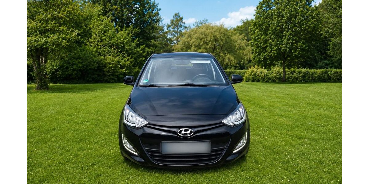 Hyundai i20 154.500 km 4.199 &euro; Grasberg 28879