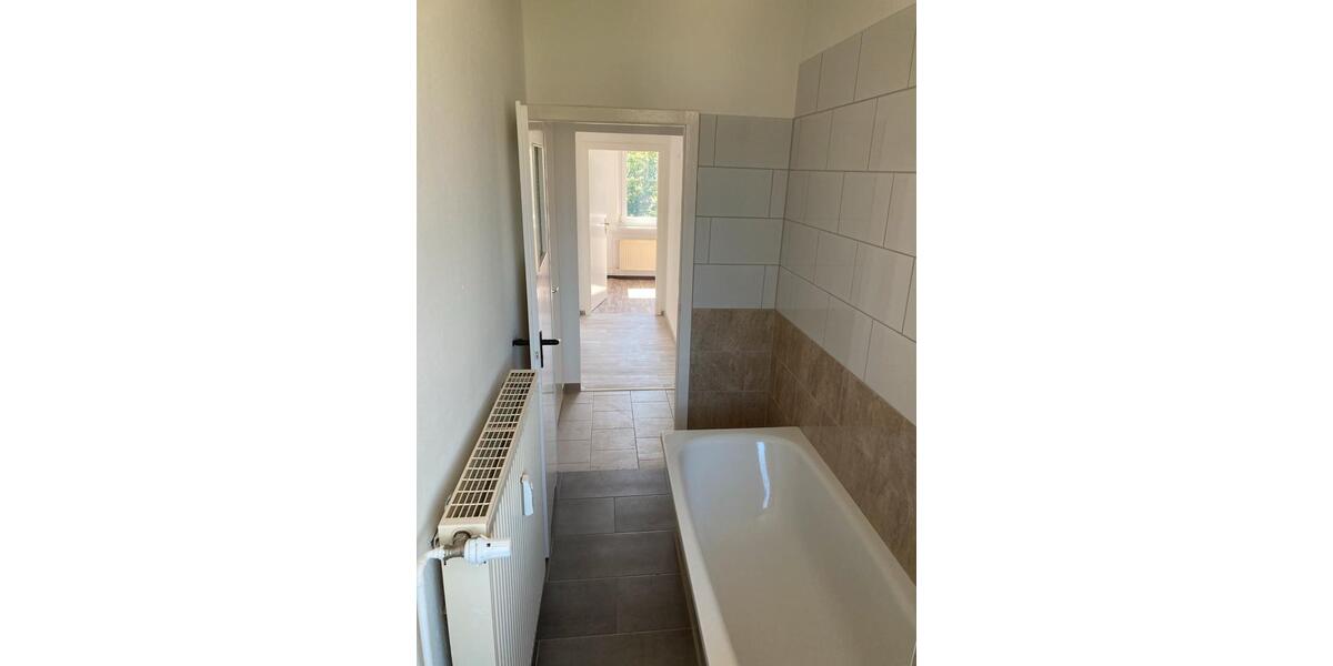 Etagenwohnung Dargun - 6 Zimmer, 105 m&sup2;, 702&euro; | Angebot:26521287
