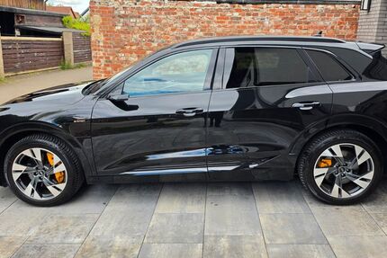 Audi e-tron 54.000 km 35.500 &euro; Wolfsburg 38444