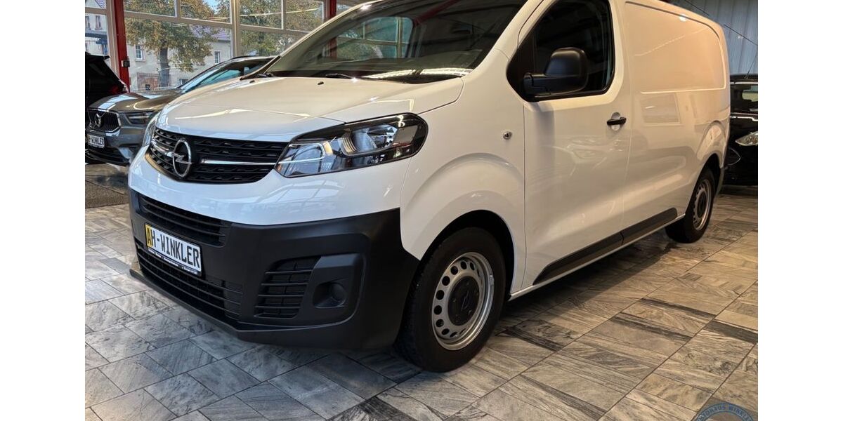Opel Vivaro 67.986 km 18.499 € Geithain 04643