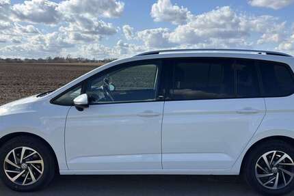 VW Touran 122.600 km 17.900 &euro; Oberickelsheim 97258