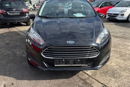 Ford Fiesta 88.000 km 6.490 &euro; Celle 29221