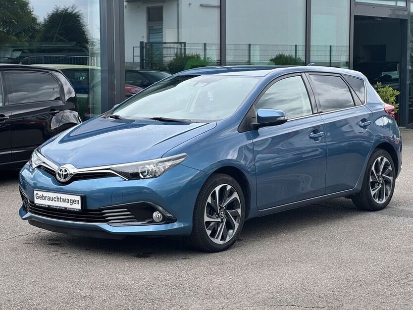 Auris