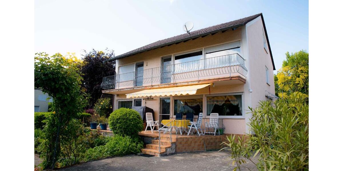 Einfamilienhaus Kandel - 7 Zimmer, 185 m&sup2;, 880.000&euro; | Angebot:26882199