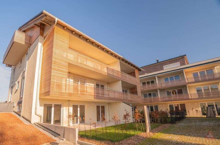 Wohnung zum Mieten in Bad Aibling 1.140 € 65.9 m²