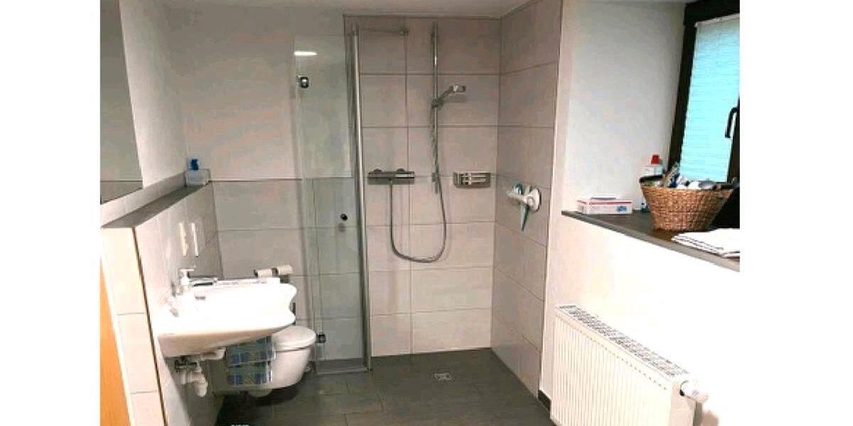 Einfamilienhaus Gusenburg - 7 Zimmer, 135 m&sup2;, 140.000&euro; | Angebot:17037576