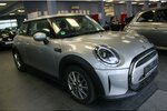 Mini Cooper Essential Trim - 8-Fach - 50.289 km 17.980 &euro; Euskirchen 53881