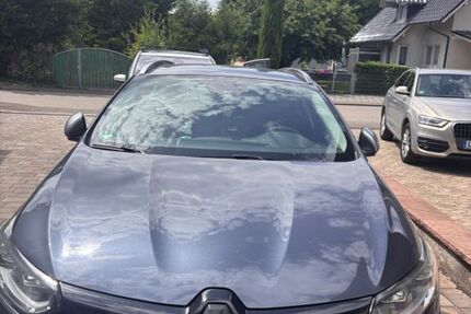 Renault Megane 124.000 km 8.500 &euro; Friesenheim 77948