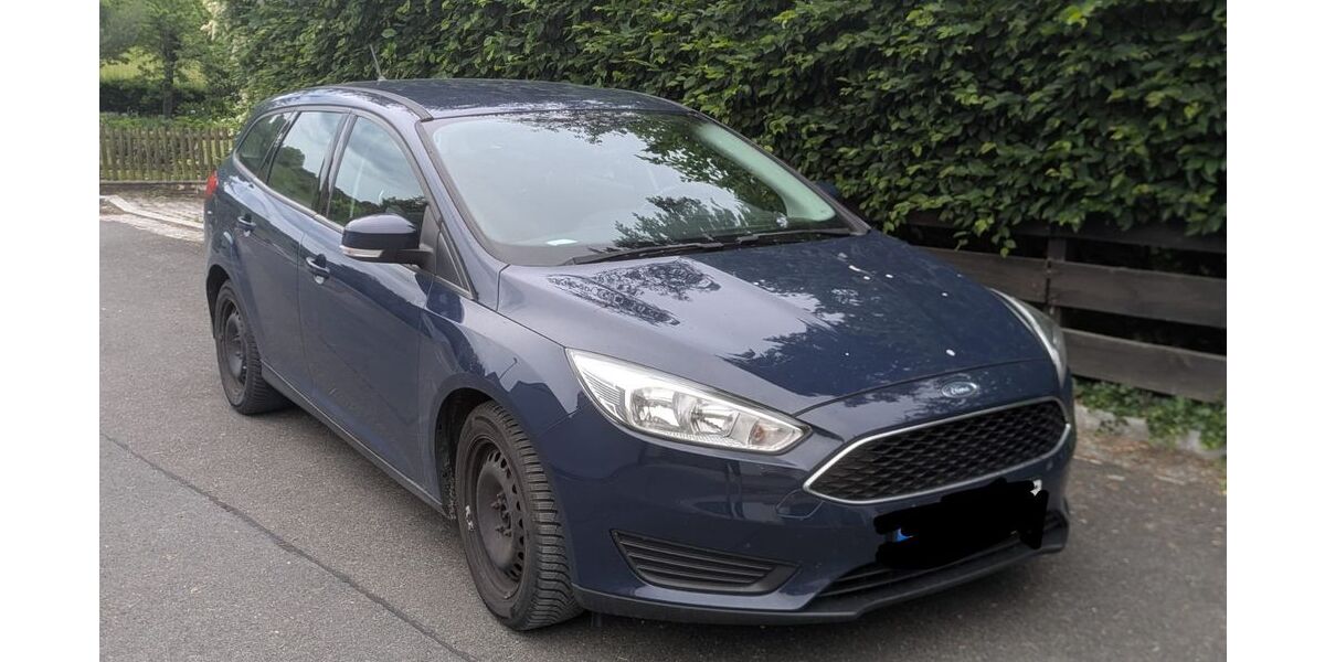 Ford Focus 136.000 km 6.800 &euro; Amberg 92224
