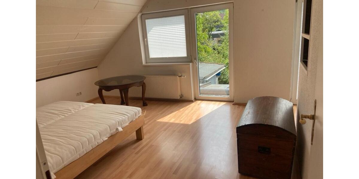 Einfamilienhaus Würzburg Heuchelhof - 4 Zimmer, 100 m&sup2;, 1.400&euro; | Angebot:26168878