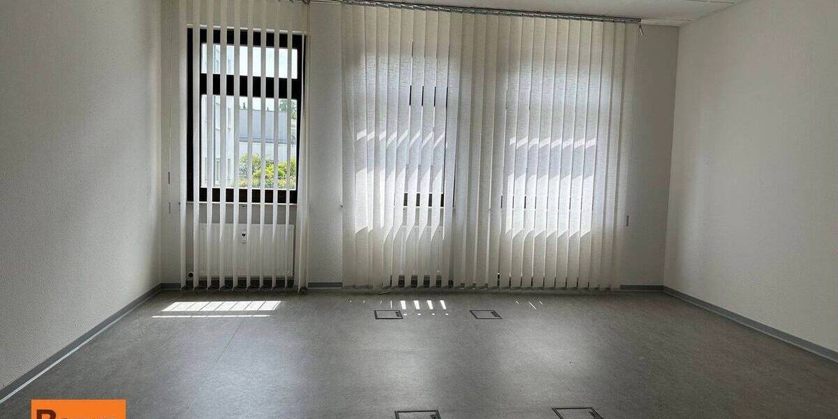 Gewerbeobjekt Villingen-Schwenningen Villingen - 8 Zimmer, 286 m&sup2;, 2.300&euro; | Angebot:25771332