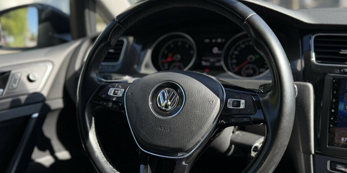 VW Golf VII Lim. 1.4 TSI DSG Comfortline ACC 140.000 km 11.900 &euro; Neckarsulm 74172