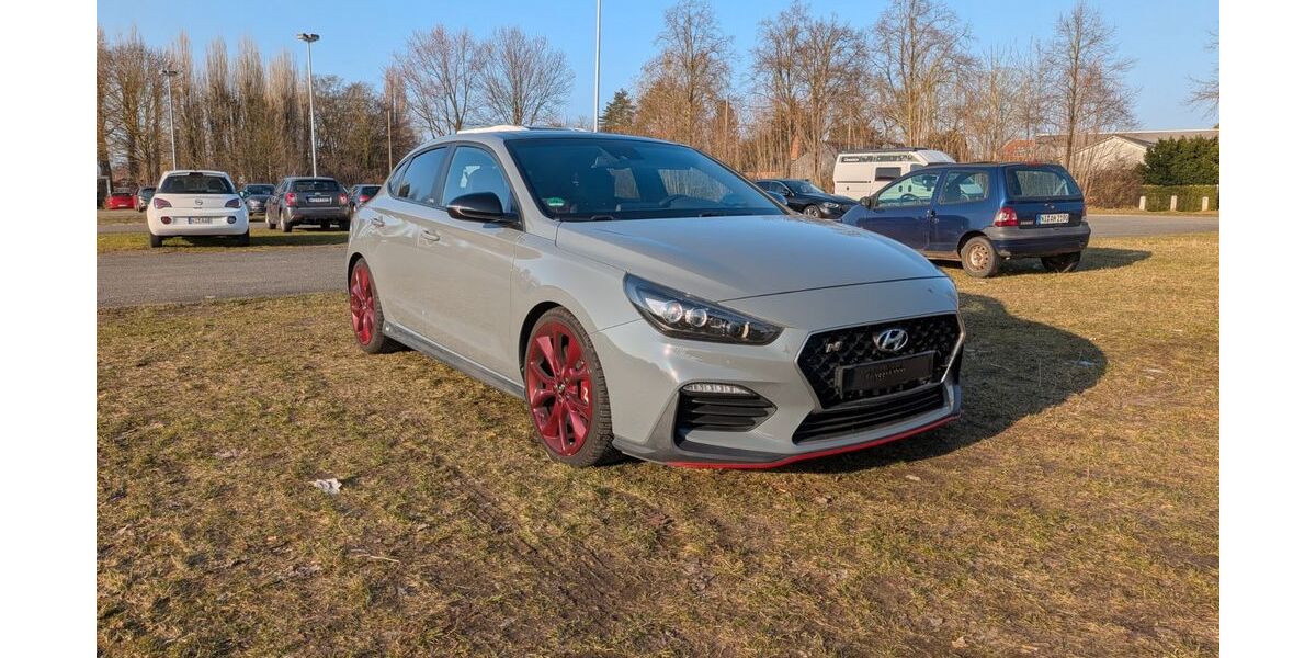 Hyundai i30 38.900 km 24.870 &euro; Nienburg 31582