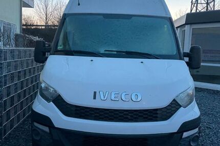 IVECO Massif 419.000 km 6.350 &euro; Rodgau 63110