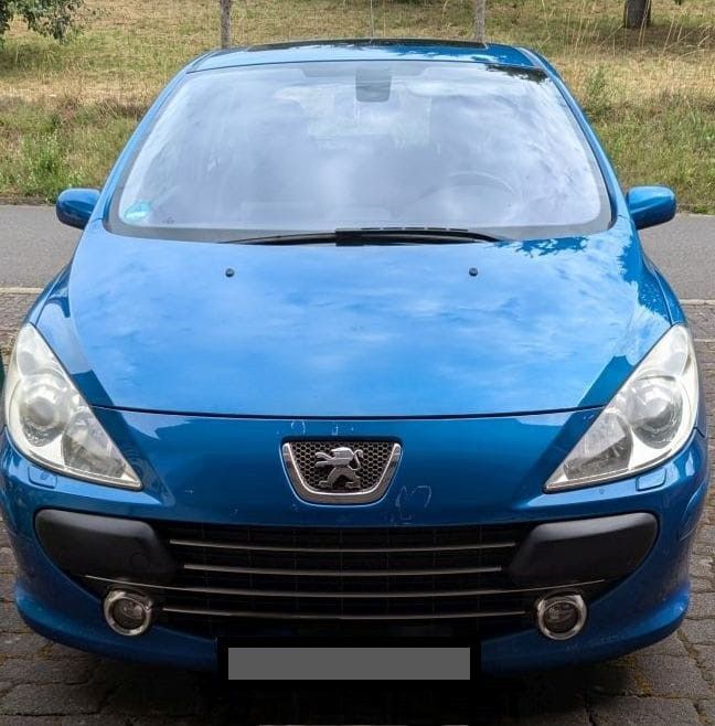 307