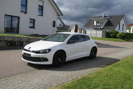 VW Scirocco 65.200 km 10.999 &euro; Vöhringen 72189
