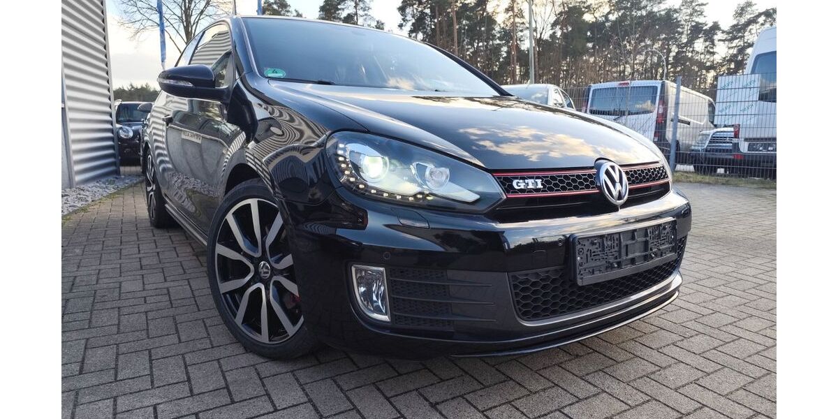 VW Golf 81.348 km 11.950 &euro; Schlangen 33189