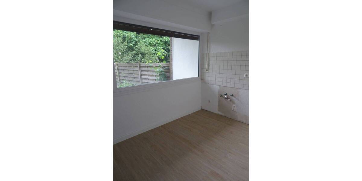 Etagenwohnung Essen Stadtwald - 1 Zimmer, 51 m&sup2;, 400&euro; | Angebot:26833483