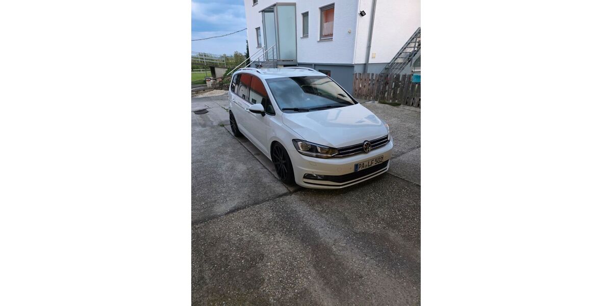 VW Touran 192.500 km 10.999 &euro; Bad Griesbach 94086