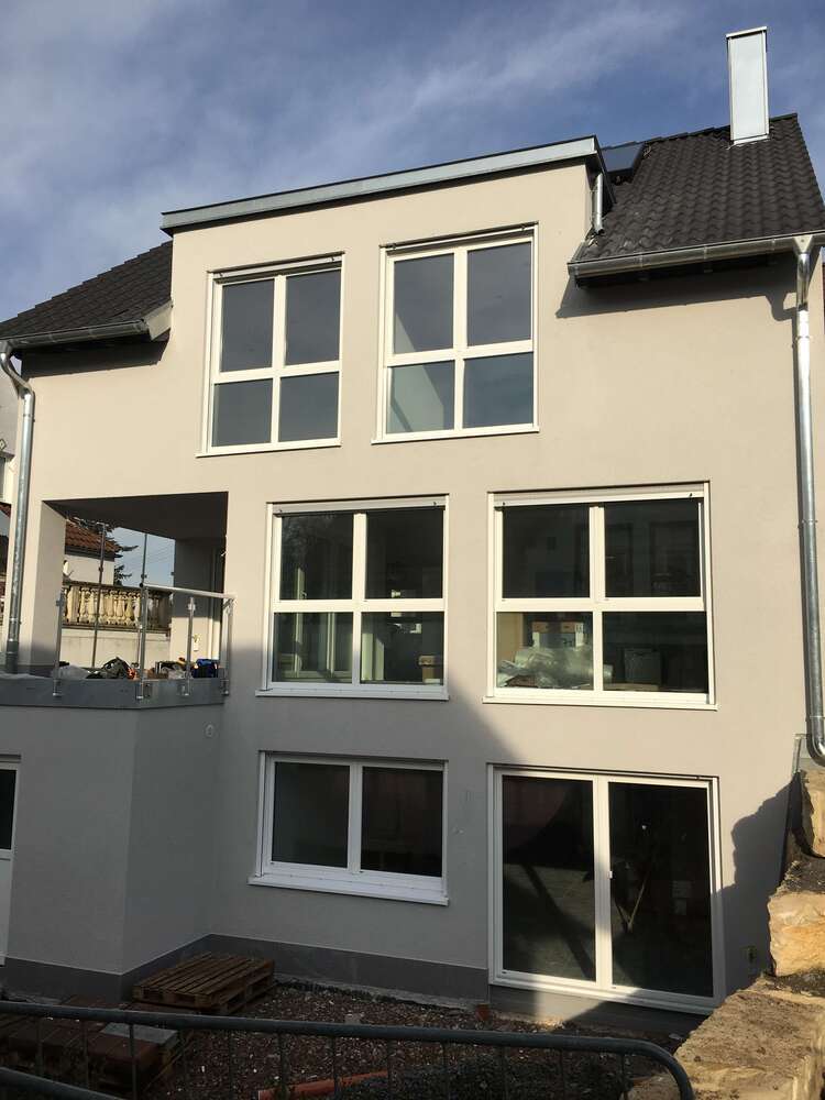 Wohnung zum Kaufen in Weissach im Tal 339.000 € 75 m²