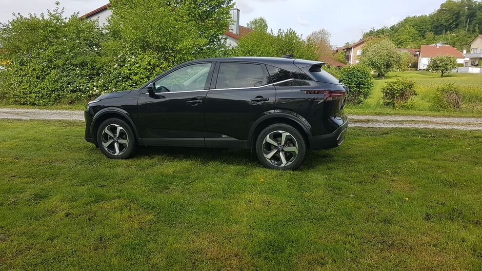 Nissan Qashqai 24.500 km 24.490 € Deggendorf 94469