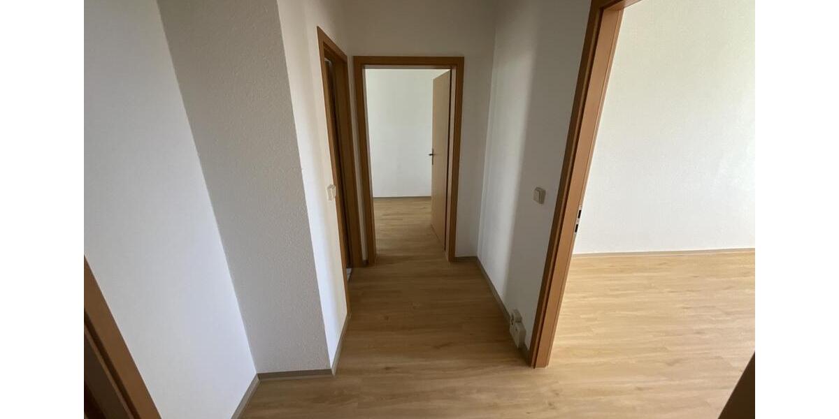 Erdgeschoßwohnung Suhl - 3 Zimmer, 56 m&sup2;, 365&euro; | Angebot:26676878