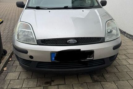 Ford Fiesta 152.296 km 1.700 &euro; Bad Waldsee 88339