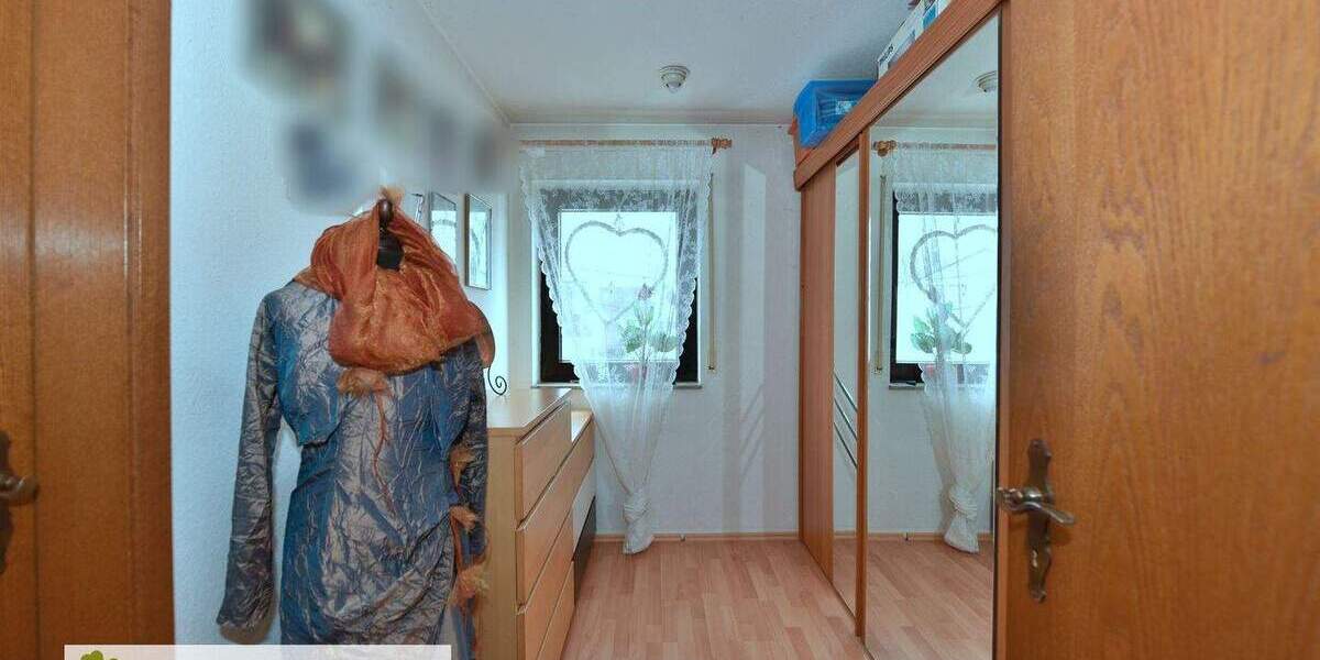 Einfamilienhaus Neu-Ulm Pfuhl - 5 Zimmer, 147 m&sup2;, 649.000&euro; | Angebot:25303636