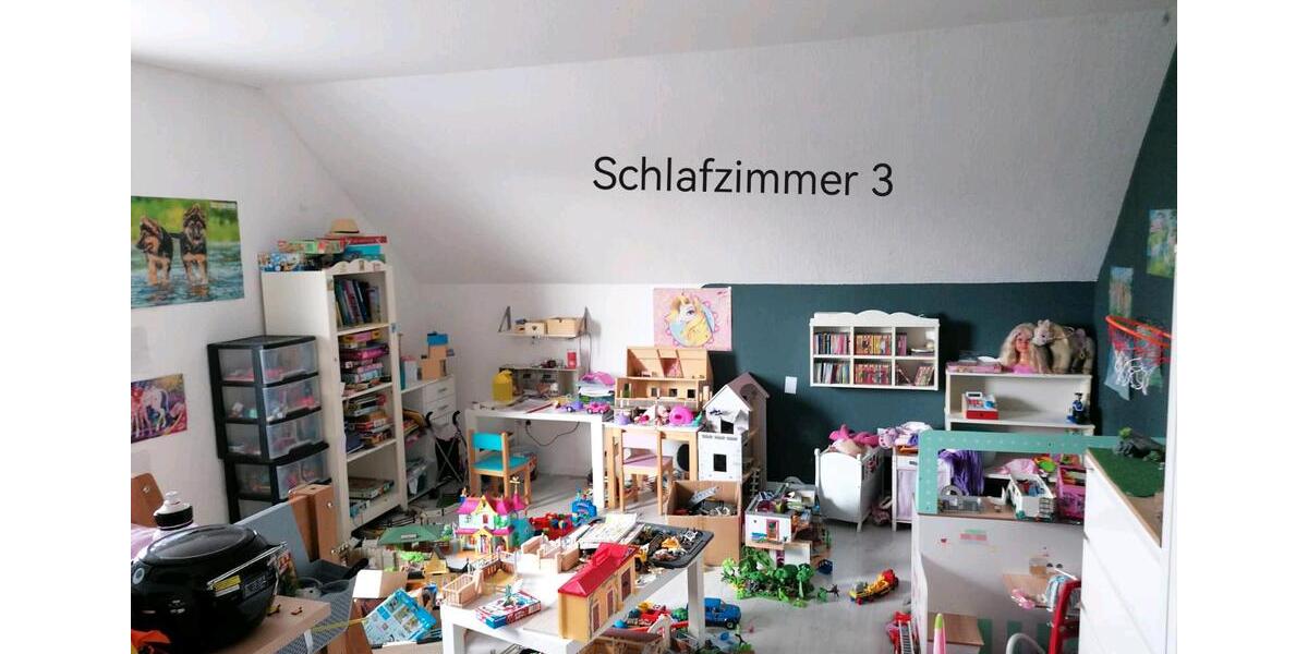 Doppelhaushälfte Lage - 5 Zimmer, 159 m&sup2;, 1.580&euro; | Angebot:26215495