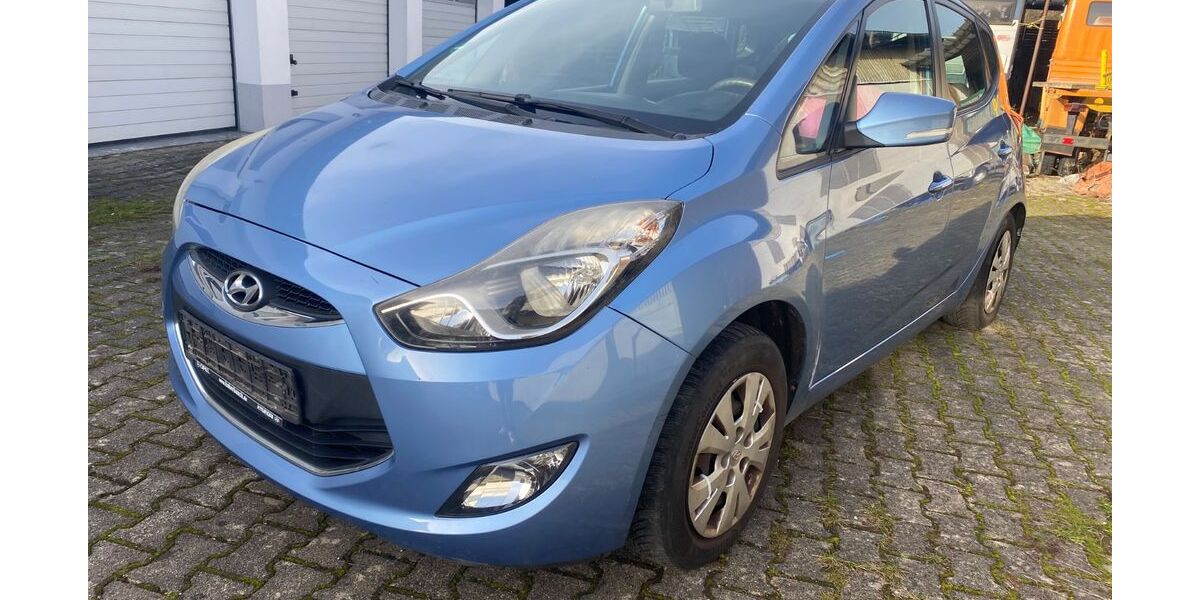 Hyundai ix20 154.000 km 2.350 &euro; Steinen 79585