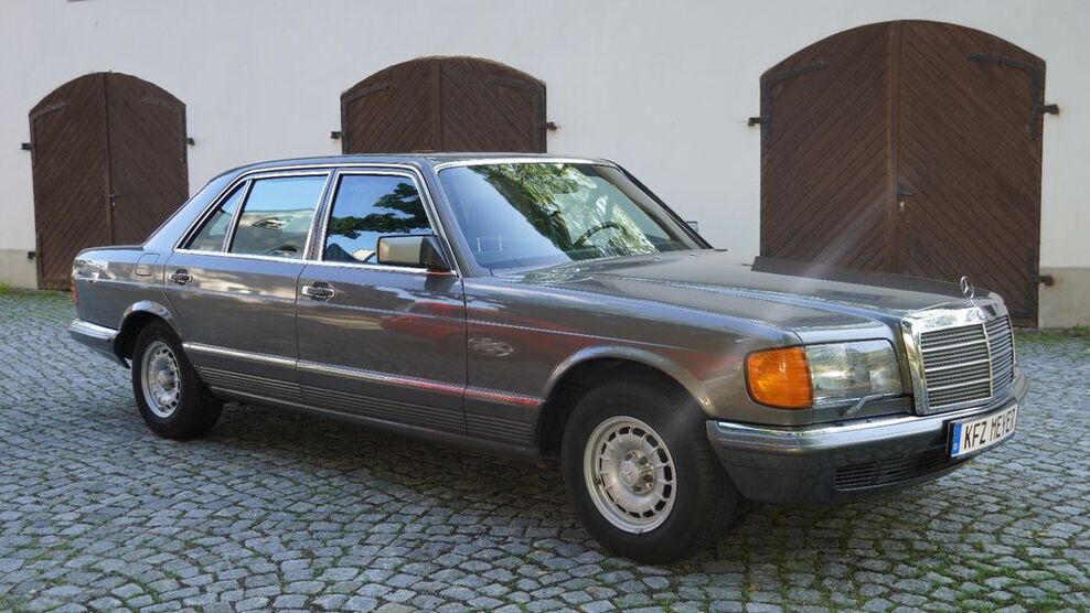 Mercedes-Benz S 500 243.000 km 15.385 € Schlettau 09487