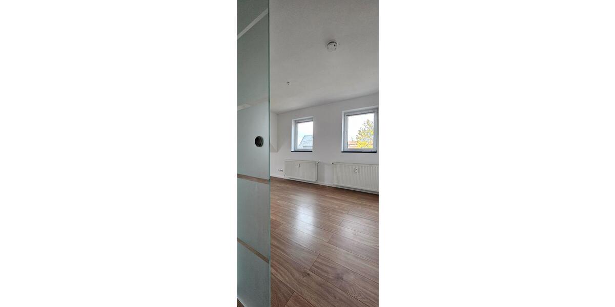 Etagenwohnung Burgstädt - 3 Zimmer, 63 m&sup2;, 480&euro; | Angebot:26068147