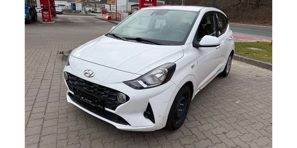 Hyundai i10 83.000 km 6.900 &euro; Dresden 01187