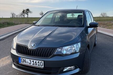 Skoda Fabia 75.000 km 10.599 &euro; Freigericht 63579